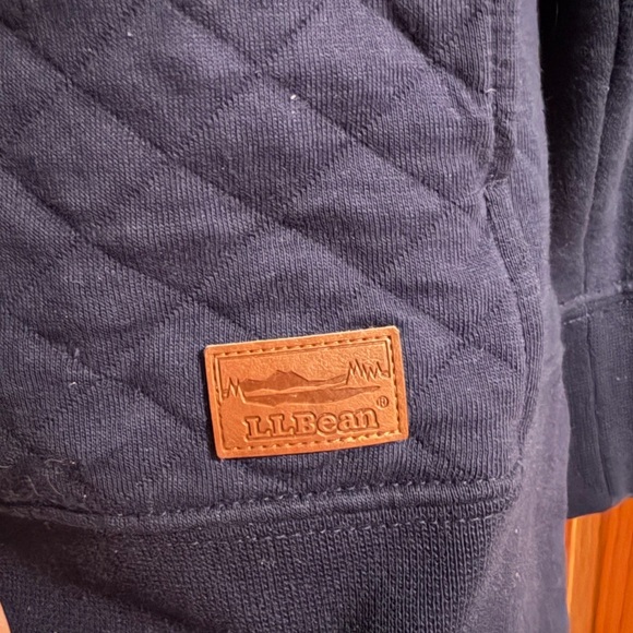 L.L. Bean Navy Blue Quilted Quarter Zip-Up - Picture 2 of 5